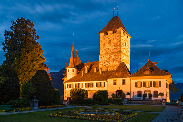 Schloss Castle Spiez