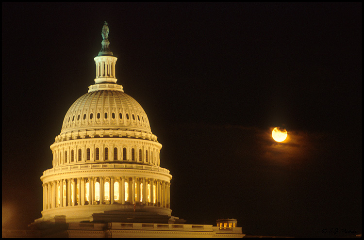 Capitol Moonrise