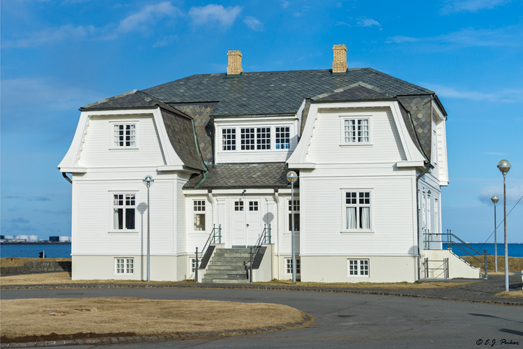 Reykjavik Hofdi House